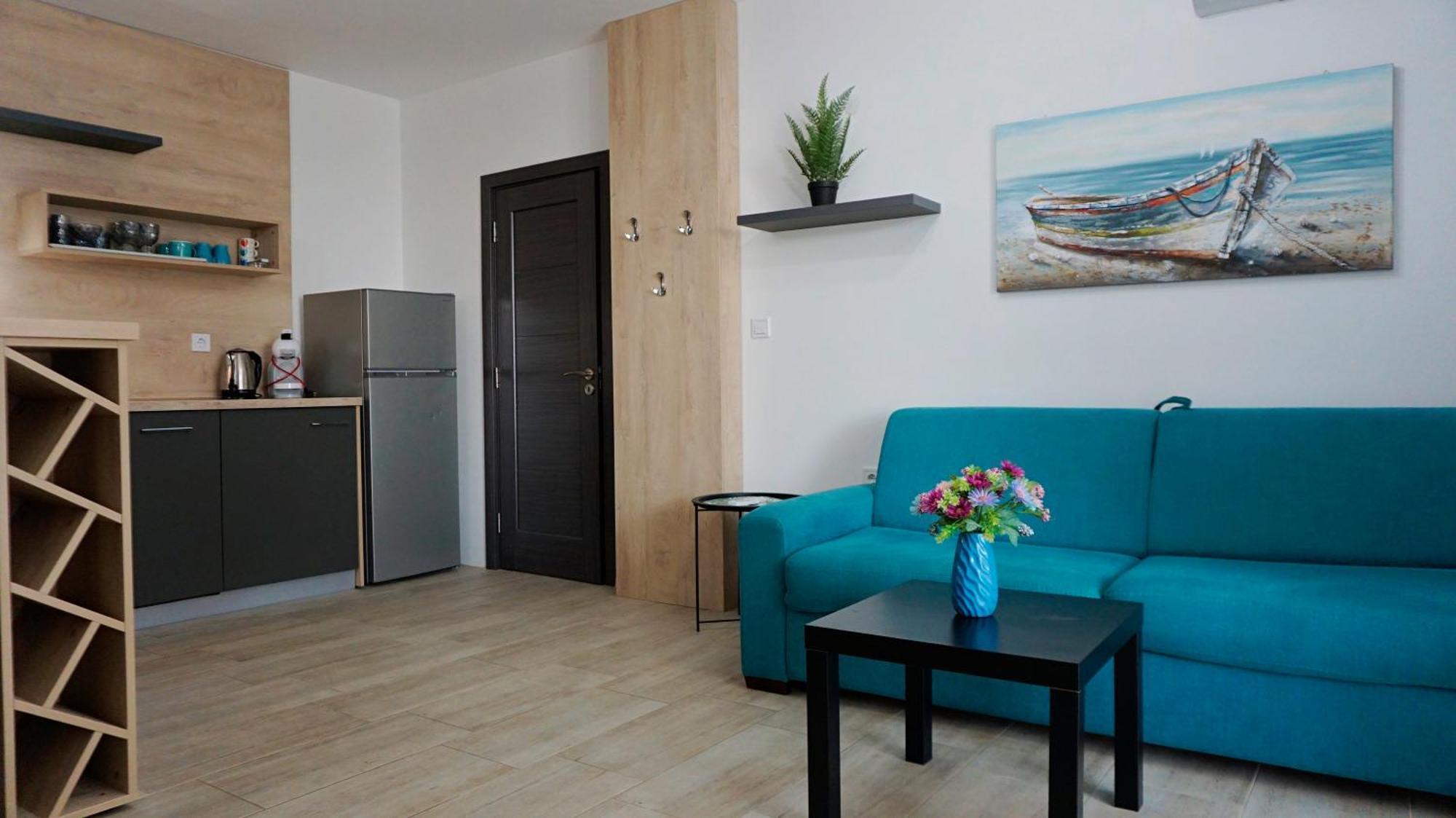 Апартаменти Атеа На Плажа - Apartments Atea On The Beach Obzor Exterior photo